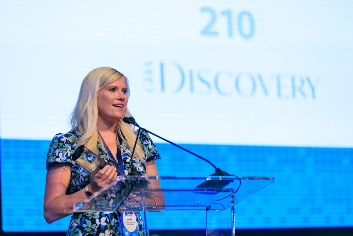 Discovery discovers the 210 Award